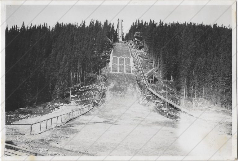 018 Štrbské pleso Jarolimov mostík-min