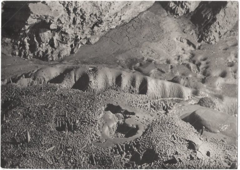 Demänovské jaskyne (1960) – Osveta