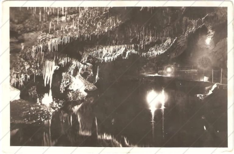 Demänovské jaskyne, Rozprákový prísvit na Lúčanke (cca 1950) – Družstvo Demänovských jaskýň