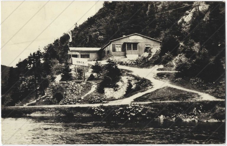 Harmanecká chata pri jaskyni Izbica (1957, Osveta)