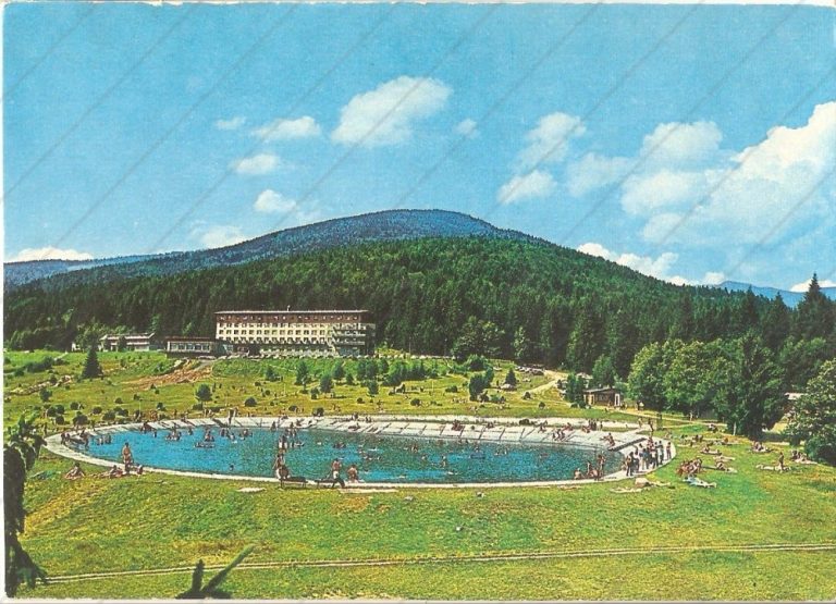Hotel Partizán na Táloch, Press Foto Bratislava, čistá