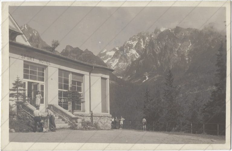 Hrebienok, Šport Hotel (cca 1948; Koštál) a