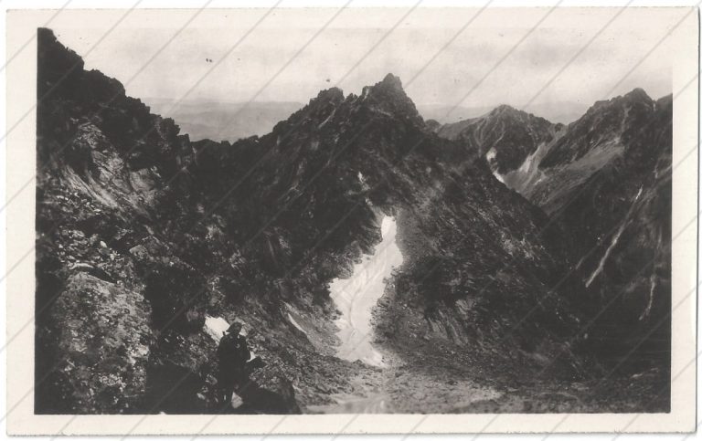 Kôpky zo seda Váhy – KČST Praha (1925)