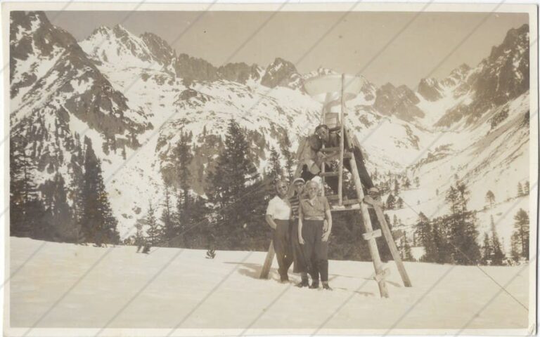 Na Popradskom plese (marec1949) a