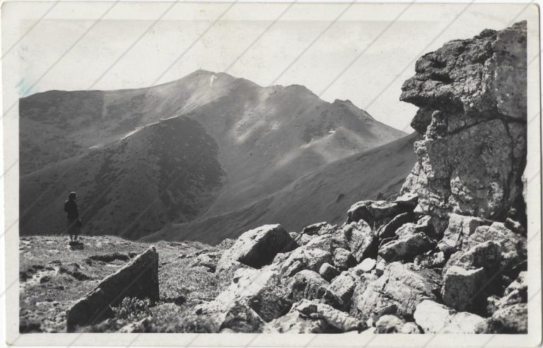 Pohľad na Malý Kriváň (cca 1933; Hájek)