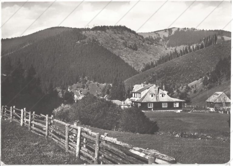 Vyšná Boca, Hrádocká chata (1962) – Osveta