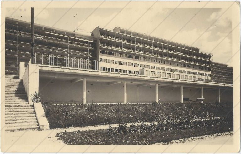 Vyšné Hágy, Sanatórium (1943, Koštial)
