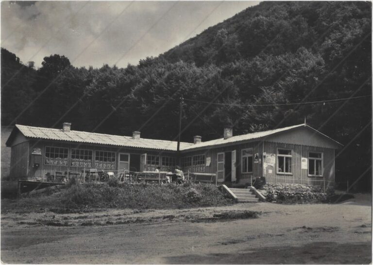 Chata pri Gombaseckej jaskyni (1968; VPL)