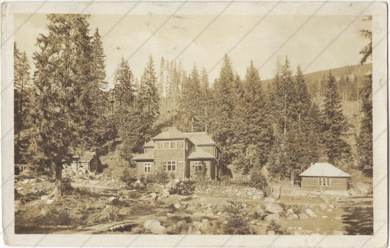 Šalvejov prameň chata (cca 1950; RCR)